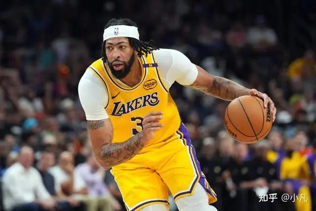 贺希宁44分深圳胜广东 王哲林19+10上海负吉林